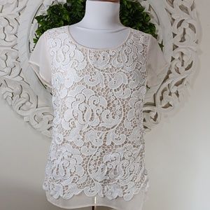 ANN TAYLOR CREAM WHITE CROCHET TOP SIZE SMALL